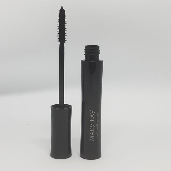 Mary Kay Lash Love Mascara - Black - Picture 10 of 12